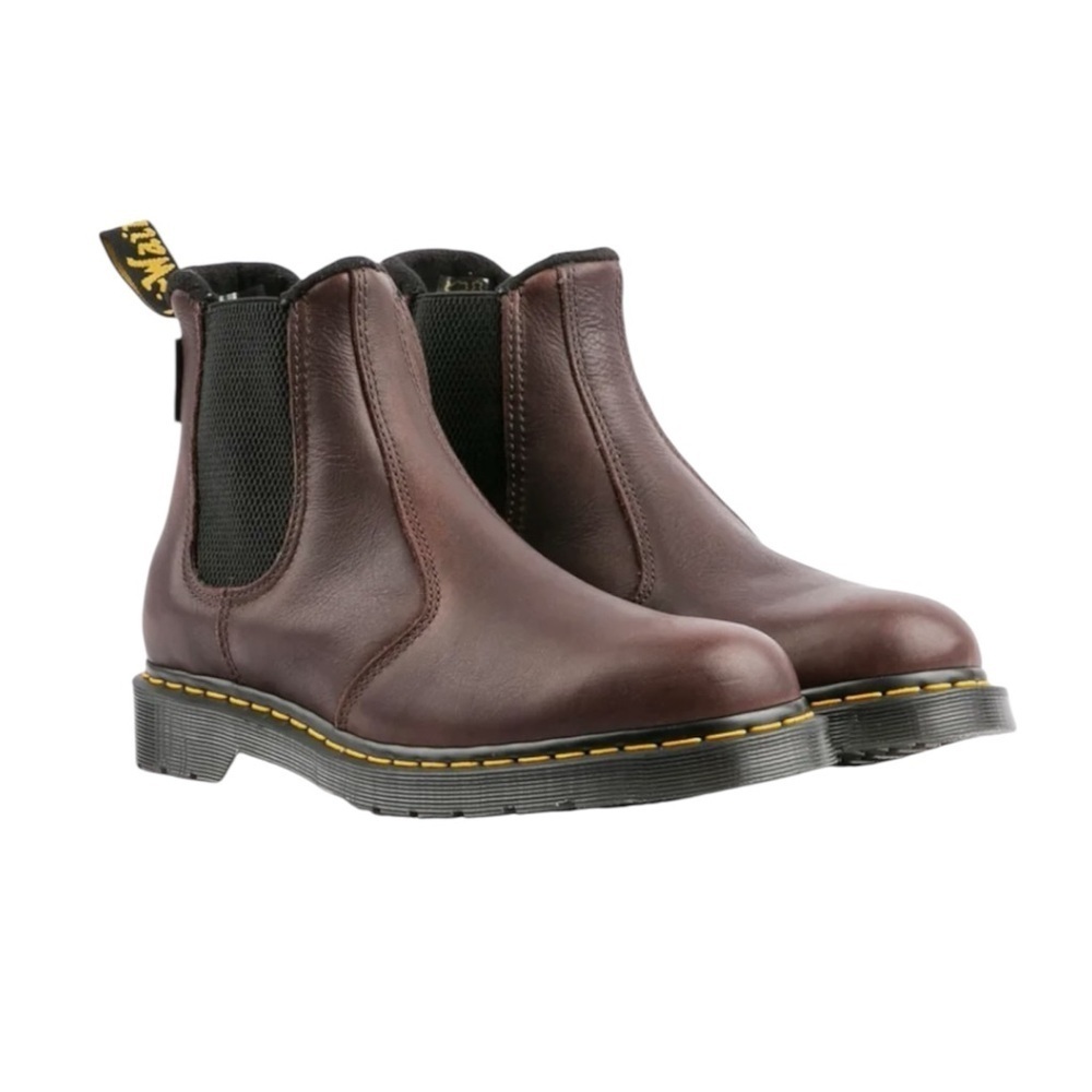 Dr. Martens 2976 Chelsea Boots